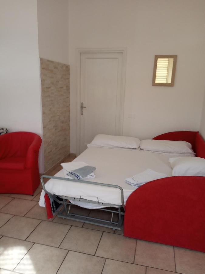 Holiday House Maurizio Formia Exterior foto